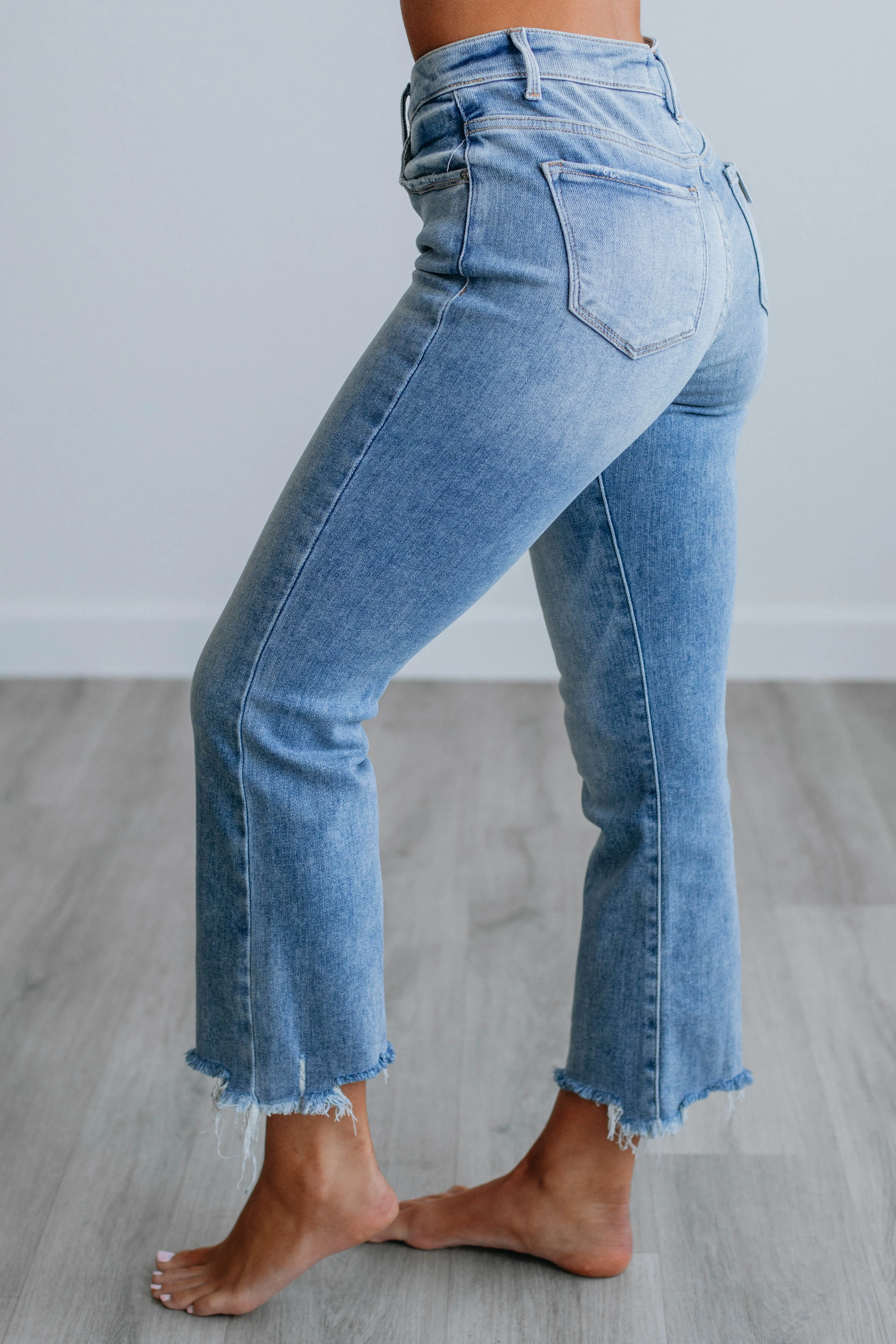 Kennedy Risen Jeans - Medium Wash