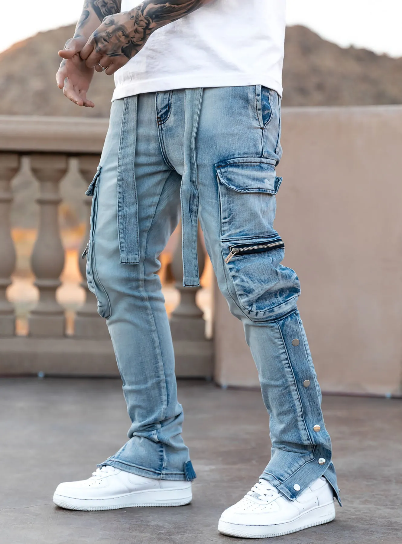 Snap Cargo Jeans in Icey Blue