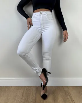 Weiße Skinny-Jeans mit Slim-Fit und Po-Lifting-Effekt